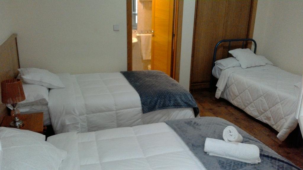 Hostal Ponte Dos Santos Ribadeo Exteriör bild