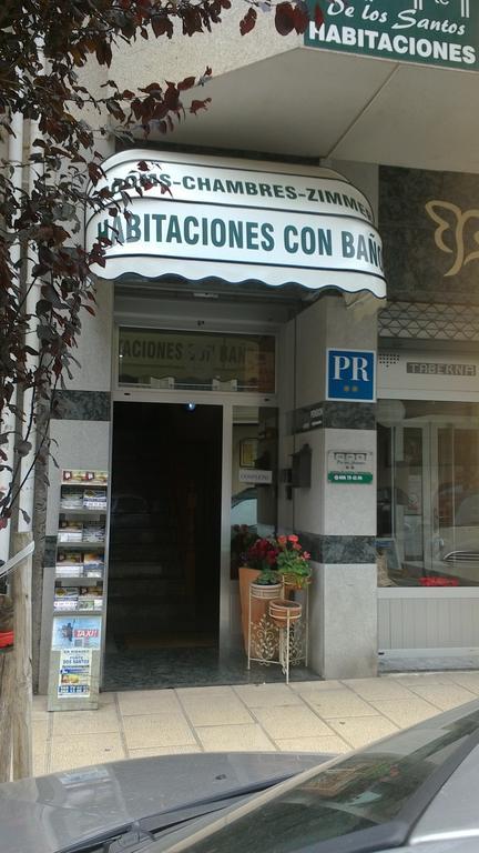 Hostal Ponte Dos Santos Ribadeo Exteriör bild