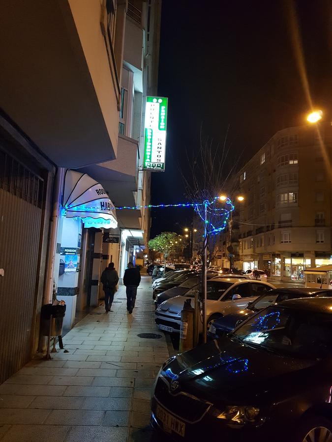 Hostal Ponte Dos Santos Ribadeo Exteriör bild